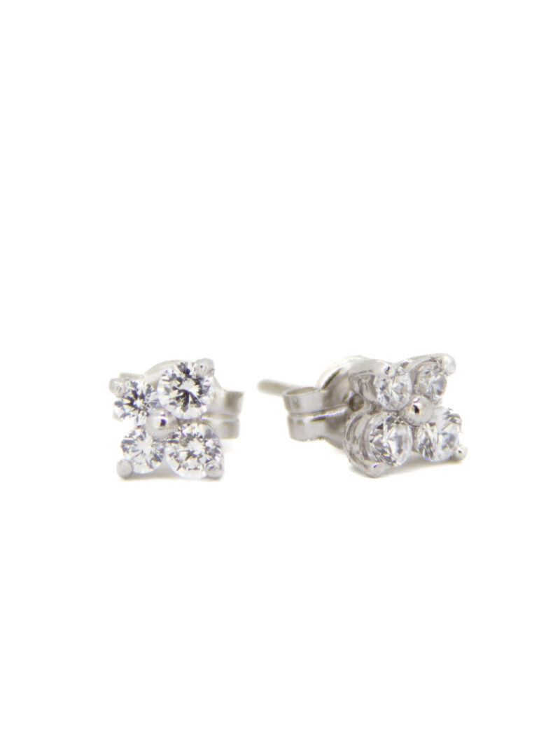 Pendientes comunión en oro blanco con circonitas en forma de mariposa.