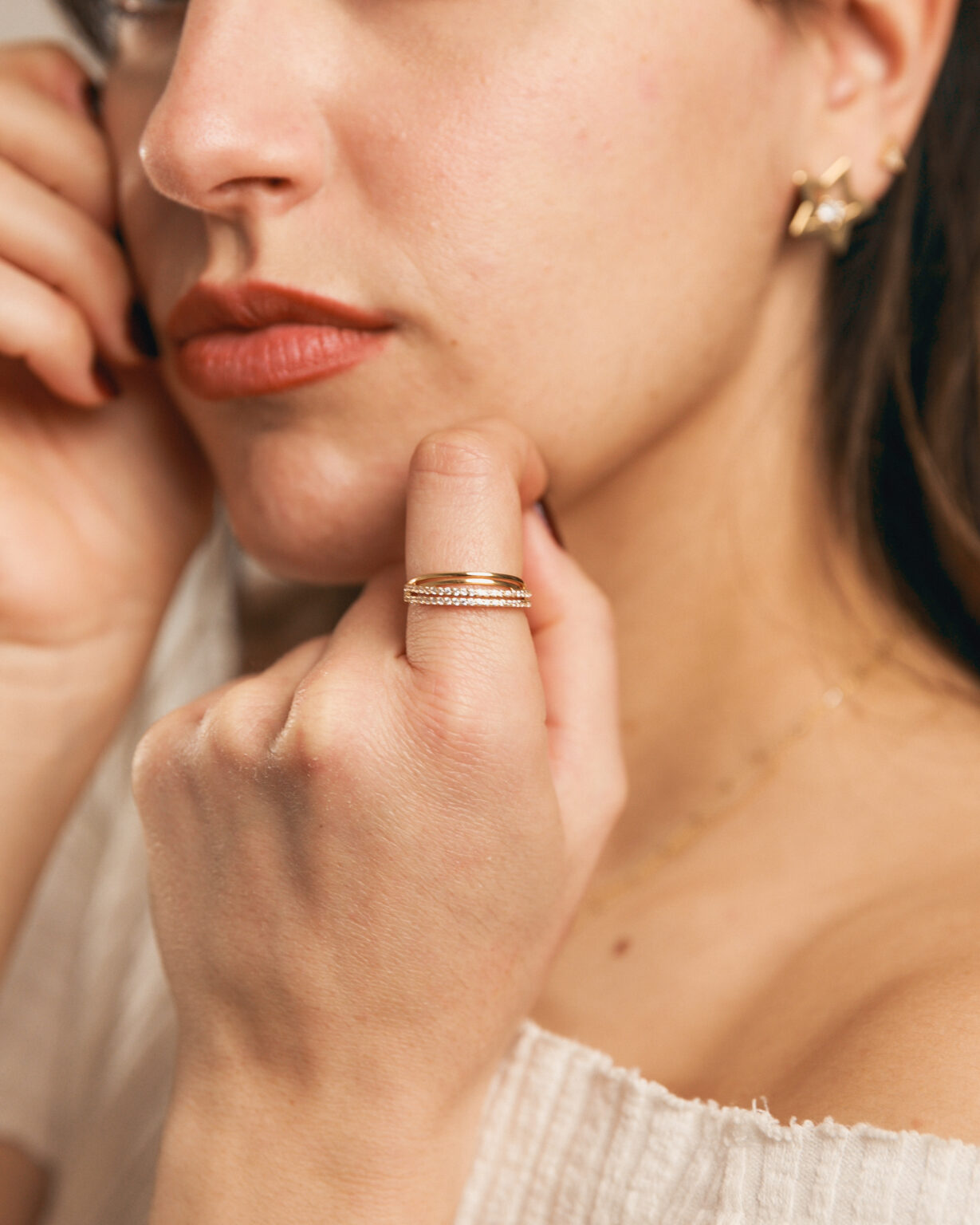 ANILLO DOBLE ARO CIRCONITA ORO 18K - Imagen 3