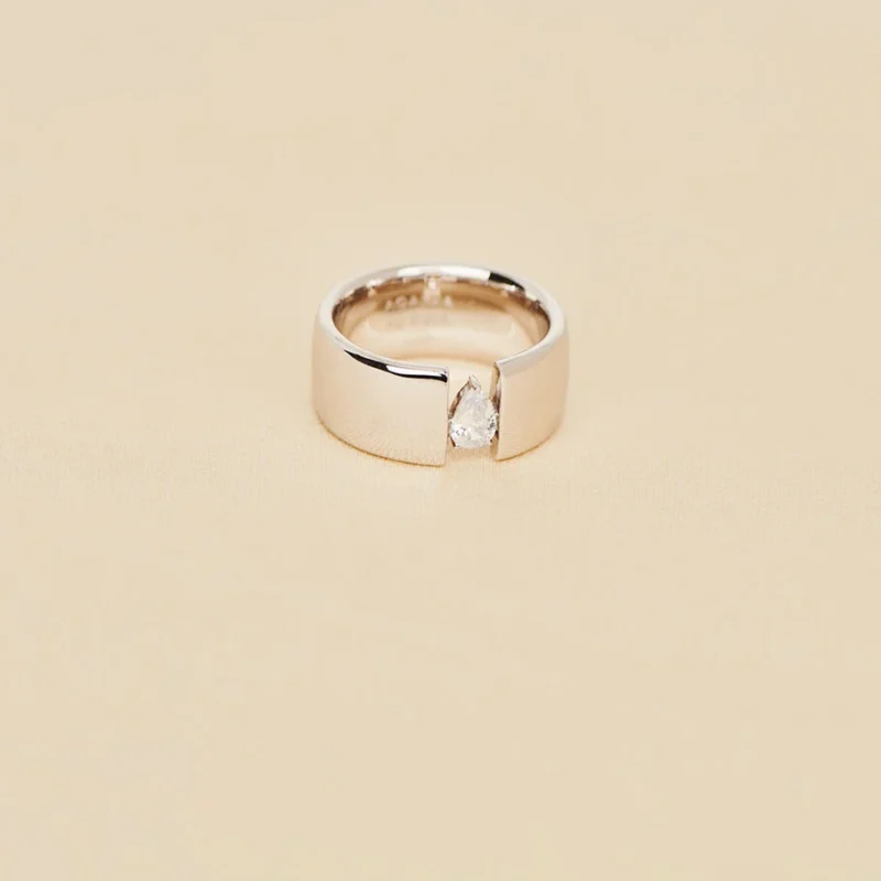 Anillo ancho JADE - Cristal / Plateado AGATHA