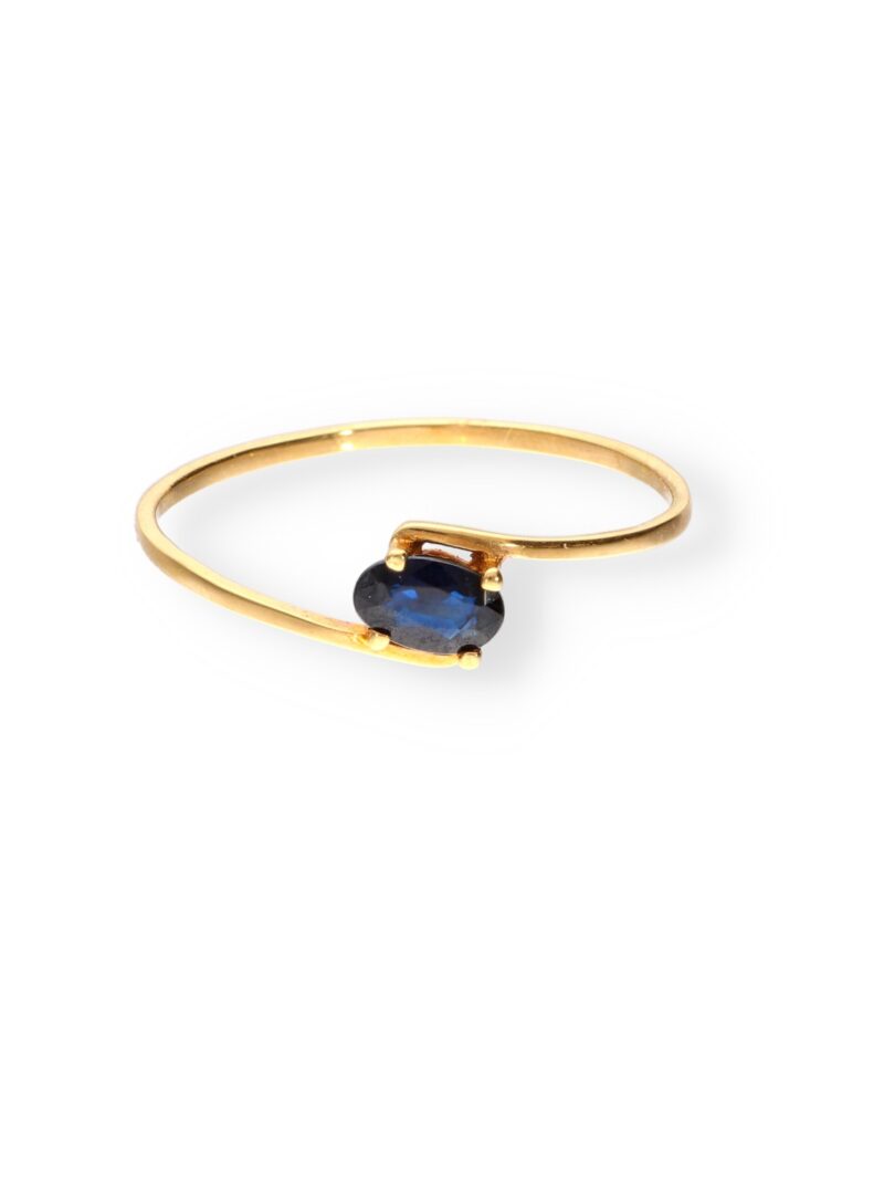 ANILLO ORO 18K CON PIEDRA ZAFIRO