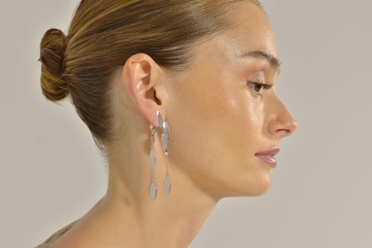 PENDIENTES PLATA RODIO OVALOS LISOS CON CADENA SALVATORE - Imagen 3