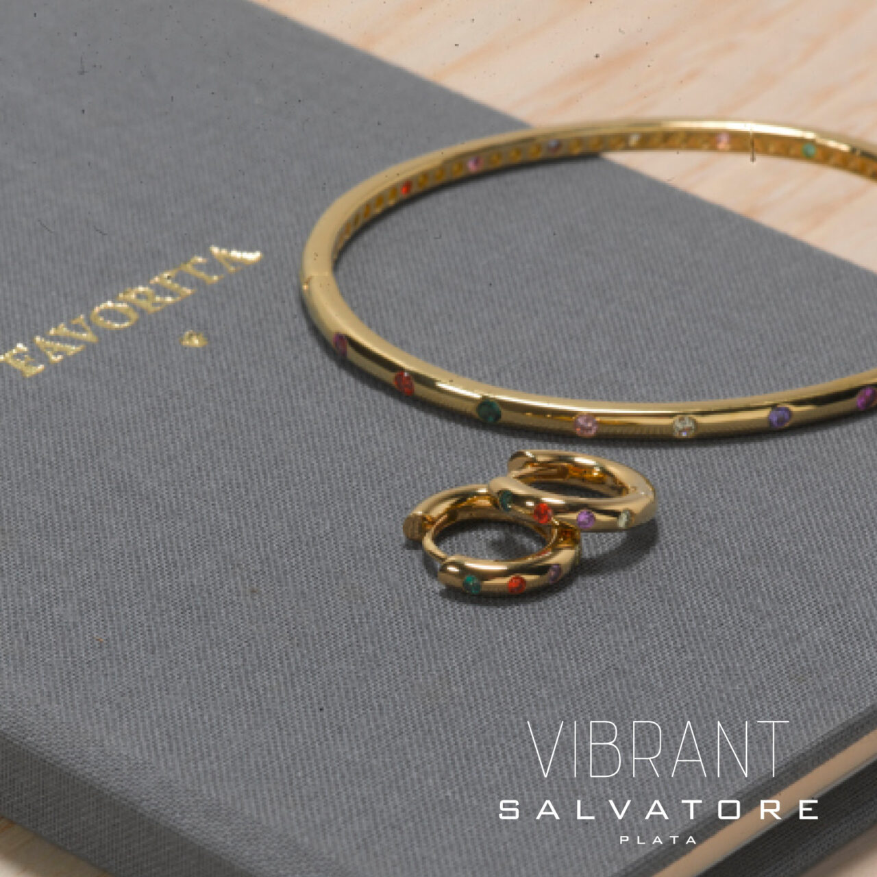 PULSERA PLATA CAÑA CHAPADO DORADO CIRCONITAS BLANCAS SALVATORE - Imagen 2