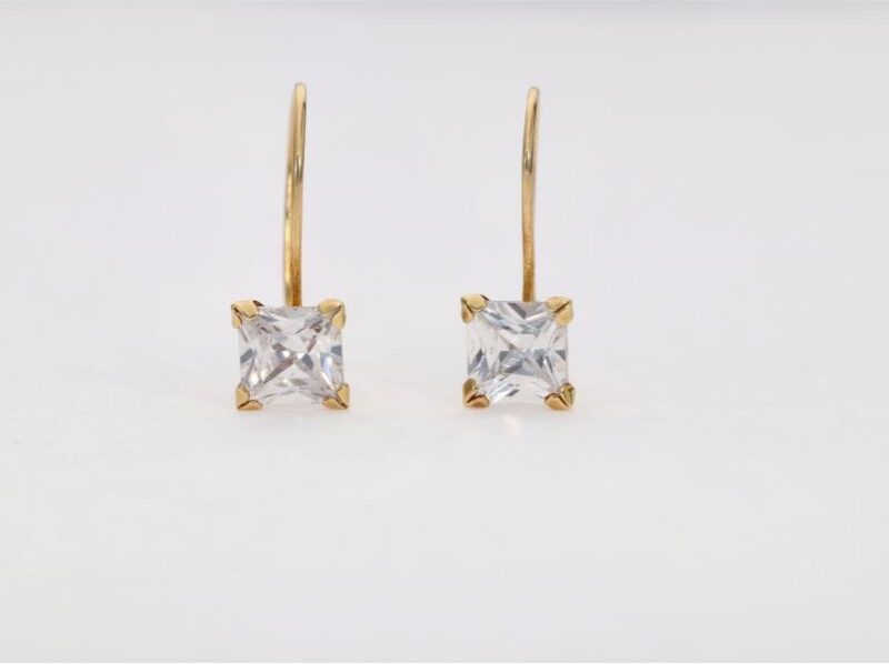 PENDIENTES ORO 18k CUADRADO CIRCONITA