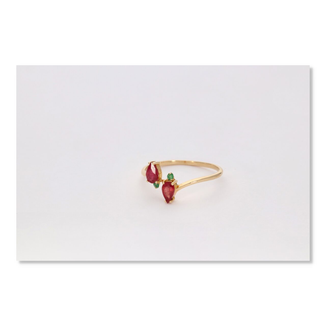 SORTIJA ORO 18K RUBI Y ESMERALDA - Imagen 2