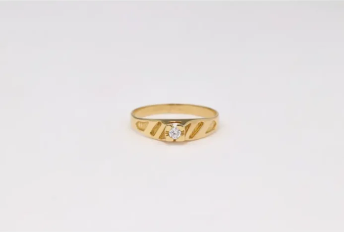 SELLO-SOLITARIO ORO 18K