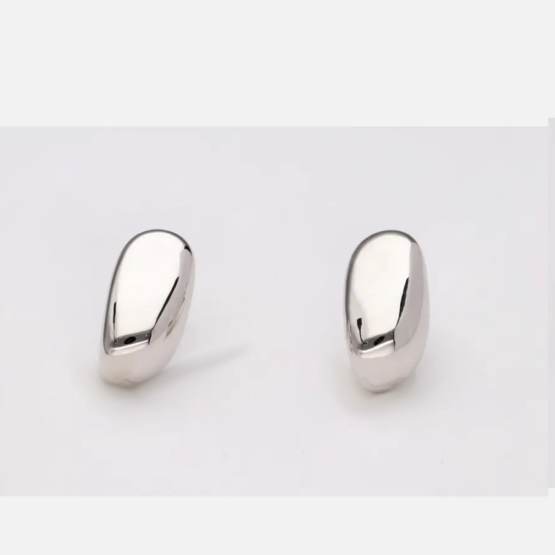 PENDIENTE PLATA 1º LEY TIPO GOTA FORMA