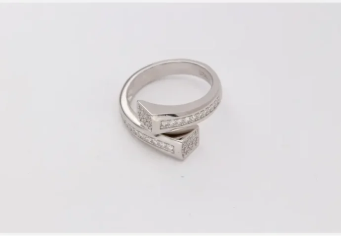 ANILLO ABIERTO PLATA 1º LEY  PUNTA CUADRADA CIRCO
