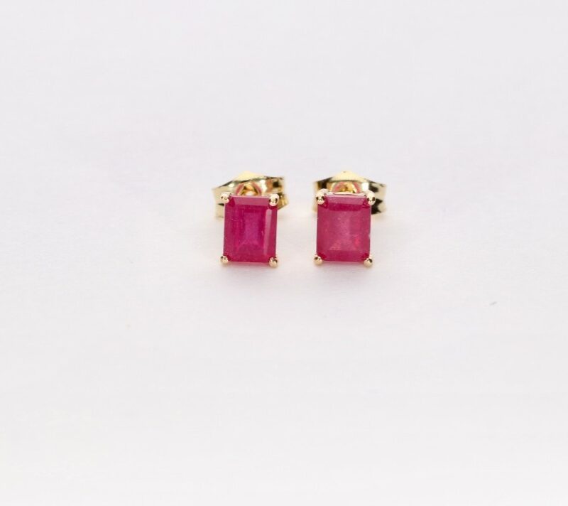 PENDIENTES ORO 18K RUBI TALLA CARRE PIEDRA FINA