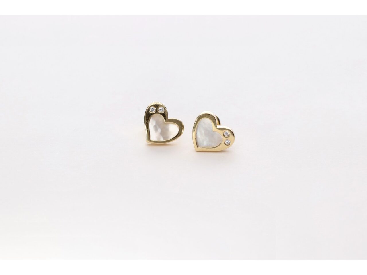 PENDIENTES ORO 18K CORAZON NACAR