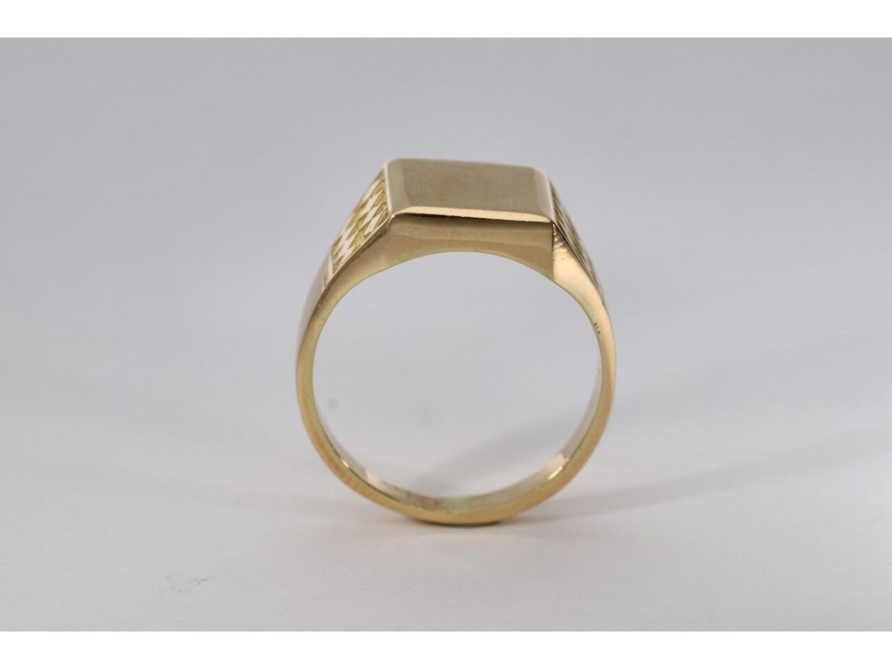 SELLO ORO 18K LADOS GRABADOS - Imagen 3