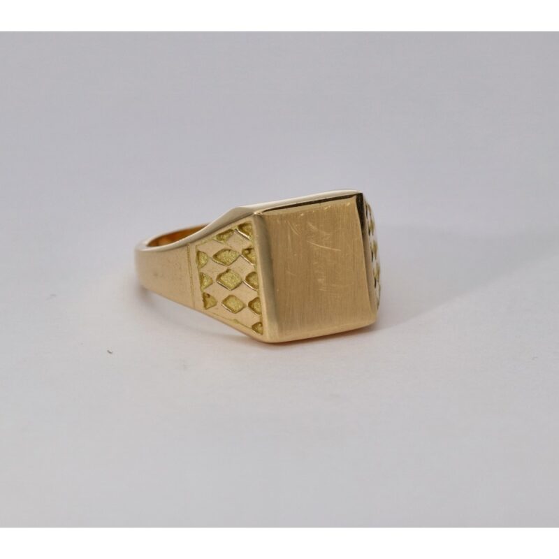 SELLO ORO 18K LADOS GRABADOS